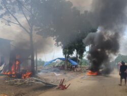 Posko FPPSBS dan Sejumlah Sepedamotor di Selambo Dibakar Gerombolan Geng Motor