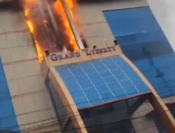 Hotel Grand Liberty Medan Terbakar