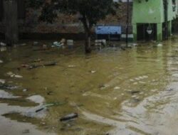 Ratusan Rumah Terendam Banjir di Medan