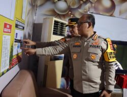 H-1 Natal, Kapolrestabes Medan Kombes Gidion Arif Cek Pos Pam Sampai Pagi