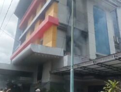 Dapur Cafe Fortuna Terbakar, Karyawan Berlarian