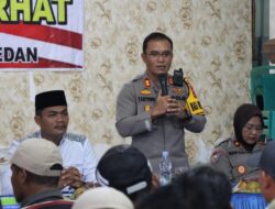 Plt. Wakapolrestabes Medan Jumat Curhat di Desa Sambirejo Timur