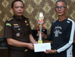 Robert Siregar Kembali Juara I Lomba Karya Tulis Kejati Sumut