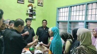 Bulan Ramadhan, Pengelola Pajak Gambir Bantu Warga Sekitar