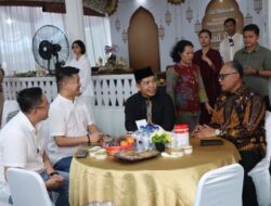 Hari Pertama Lebaran, Kapolrestabes Medan Hadiri Open House Walkot Rico Waas dan Komandan Kodim 0201