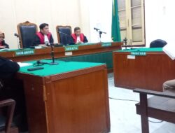 Mantan Bendahara Pengeluaran Dinas PUPR Nisel Dituntut 28 Bulan Penjara