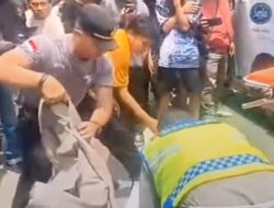 Kapolsek Tuntungan Tutupi Jasad Mahasiswi Korban Kecelakaan dengan Baju Dinas