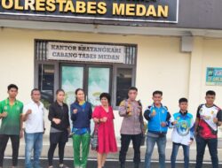 Kompol H.Djanuarsa SH Lepas 9 Atlet ke Kejurnas Piala Ketua Umum Forki di Pekanbaru