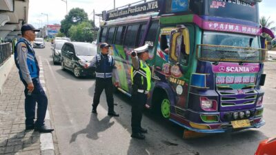 Sat Lantas Medan Tindak Belasan Bus AKDP di Jamin Ginting