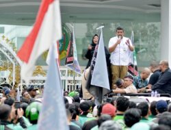 Gubernur Bobby Nasution Temui dan Dengarkan Keluhan Ribuan Driver Ojol