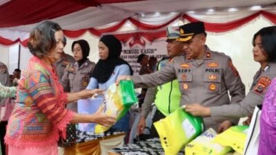 Polda Sumut dan Polres Belawan Gelar Minggu Kasih di HKBP Pajak Baru
