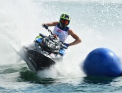 Rider Aquabike Sebut Danau Toba Menantang dan Indah