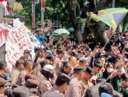 Poldasu Pulangkan 42 Pengunjukrasa