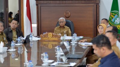 Pemda Diminta Tekan Harga Beras