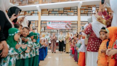 Kahiyang Ayu Ajak Anak-Anak Cintai Budaya Lewat Lomba Membatik di Sergai