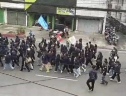 Ribuan Massa Demo Kantor Gubsu, Desak Tutup TPL