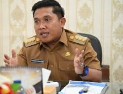 Jalan Kaki 3 Hari, Wali Kota Sibolga Pulang dengan Selamat