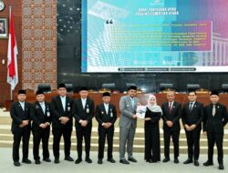 Gubernur Bobby Nasution Serahkan Ranperda APBD Sumut 2026,  Fokus pada Lima Prioritas Pembangunan