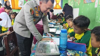 Kapolrestabes Medan Tinjau Langsung Program Makanan Bergizi Gratis di SD Medan Estate