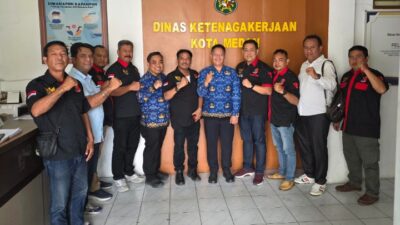 Terima Audensi TKN, Kadisnaker Medan Tegaskan Perusahaan tak Bisa Menahan Ijazah Karyawan