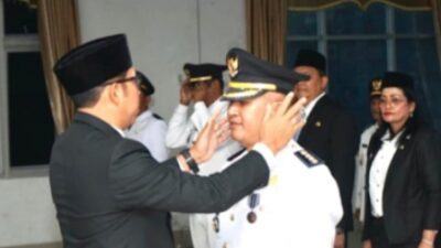 Bupati Taput Lantik 47 Pejabat