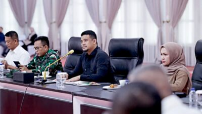 Darurat Banjir dan Longsor Sumut, Gubernur Bobby Fokus Evakuasi dan Buka Akses Jalur Logistik yang Putus