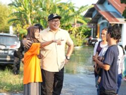 Bupati dan Ketua TP PKK Tinjau Lokasi Banjir di Batang Kuis dan Percut Sei Tuan