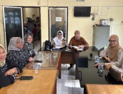 IKWI PWI Sumut Gelar Seminar/Workshop Rangkai Bunga dan Lomba Karaoke