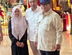 Senyum Haru, Nabila Anak Gadis Labuhan Batu bertemu Presiden Prabowo