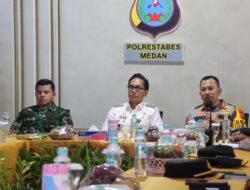 Kapolrestabes Medan Pimpin Patroli Skala Besar Malam Natal