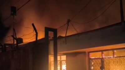 Pabrik Busa di Sunggal Hangus Terbakar