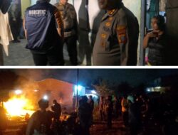 Polrestabes Medan Robohkan dan Bakar Barak Diduga Sarang Narkoba di Jermal