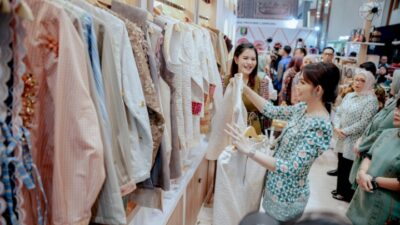 Kahiyang Ayu Perkenalkan Potensi Kriya dan Wastra Sumut kepada Ketua Umum Dekranas