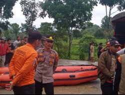 Kecil Surbakti Hanyut Terseret Arus Sungai