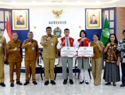 Bobby Nasution Beri Semangat Dua Putra-Putri Sumut yang Lolos Paskibraka Nasional