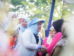 Festival Bola Kasti Antar Ibu-ibu Meriah, Ketua TP PKK Tekankan Sportivitas