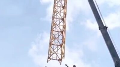 Pembangunan Menara Masjid Muslimin Jalan Perbatasan Rampung Dikerjakan